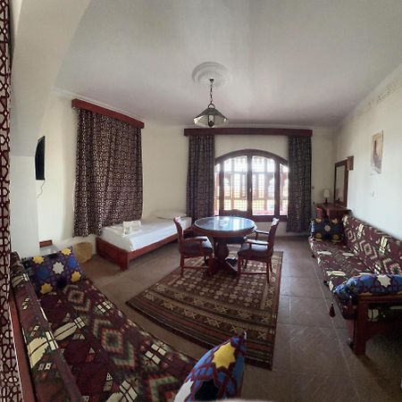 Ali Baba Hotel Dahab Buitenkant foto