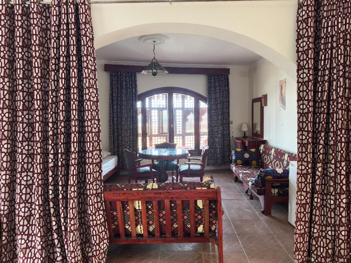 Ali Baba Hotel Dahab Buitenkant foto