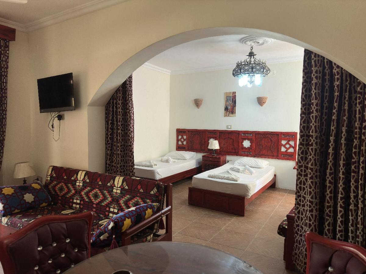 Ali Baba Hotel Dahab Buitenkant foto