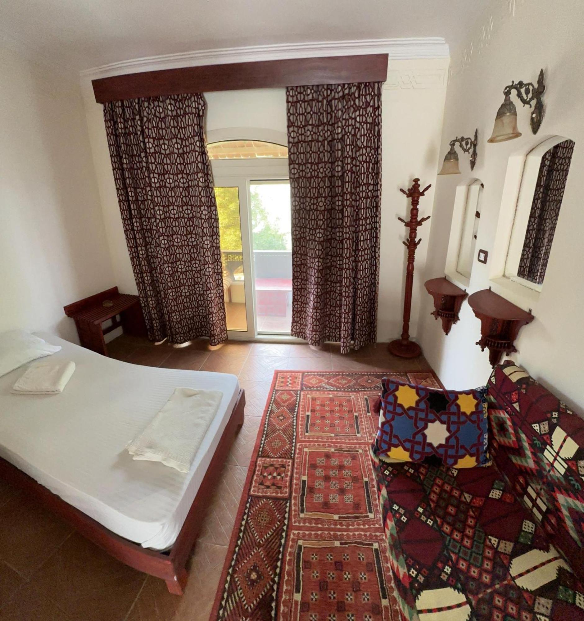 Ali Baba Hotel Dahab Buitenkant foto