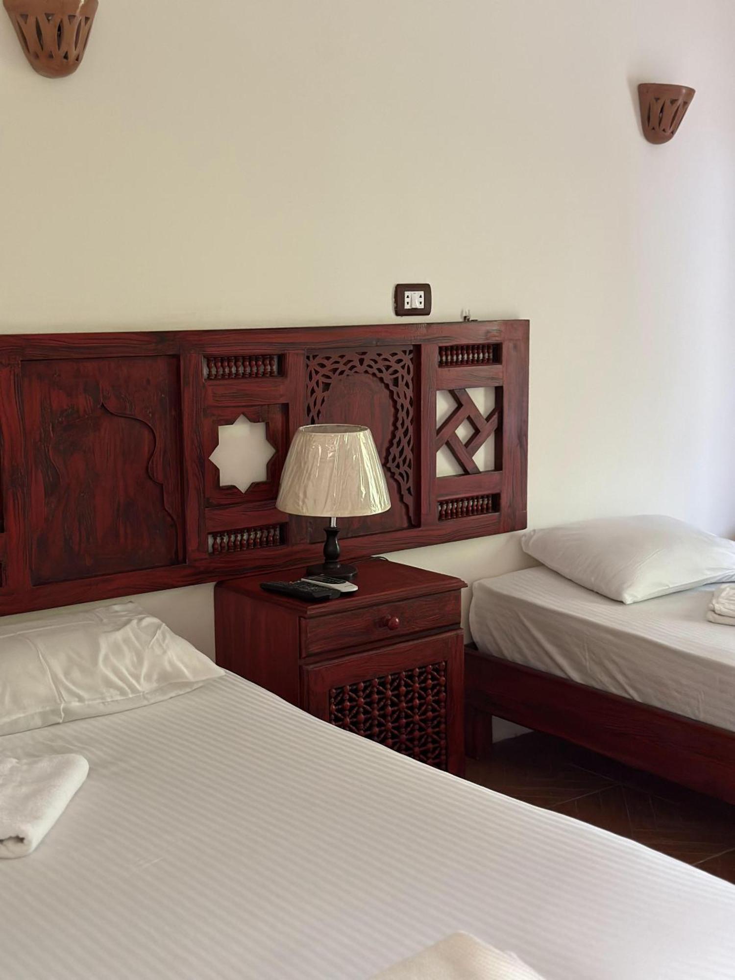 Ali Baba Hotel Dahab Buitenkant foto